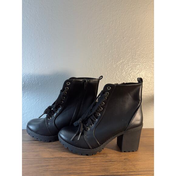 Time and Tru Moto Booties Size 7 - Picture 2 of 9